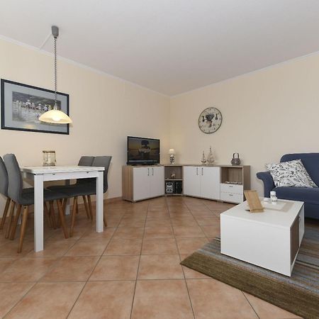 Апартаменты Haus Flora Whg 09 Вик-ауф-Фёр Экстерьер фото